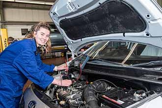 Light vehicle apprenticeship