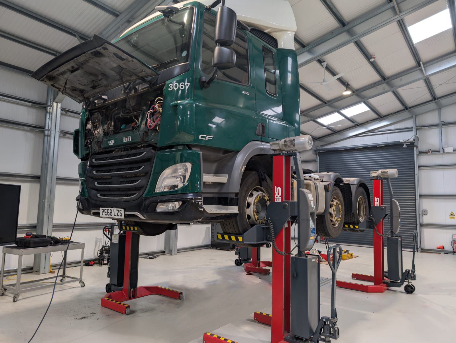 Green DAF truck in new Heavy Vehicle workshop at TTS